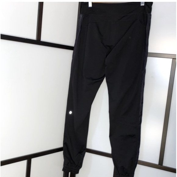 Lululemon Joggers - Picture 11 of 14
